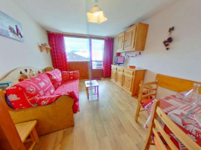 Studio cabine avec alcôve pour 4 aux Saisies, balcon au sud - FR-1-594-162